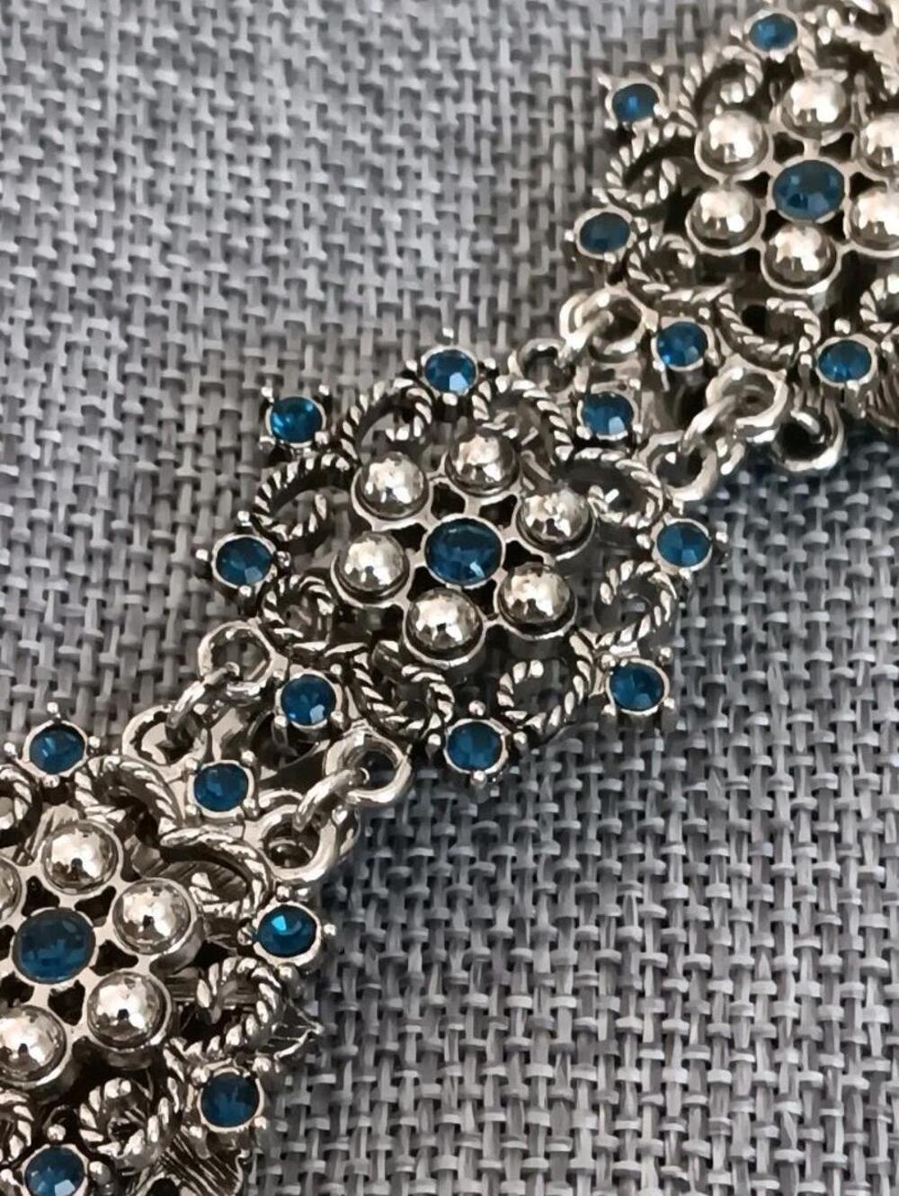 Victorian Revival Vtg. Style Floral Panel Link Bracelet W/Blue Rhinestones 7.5"